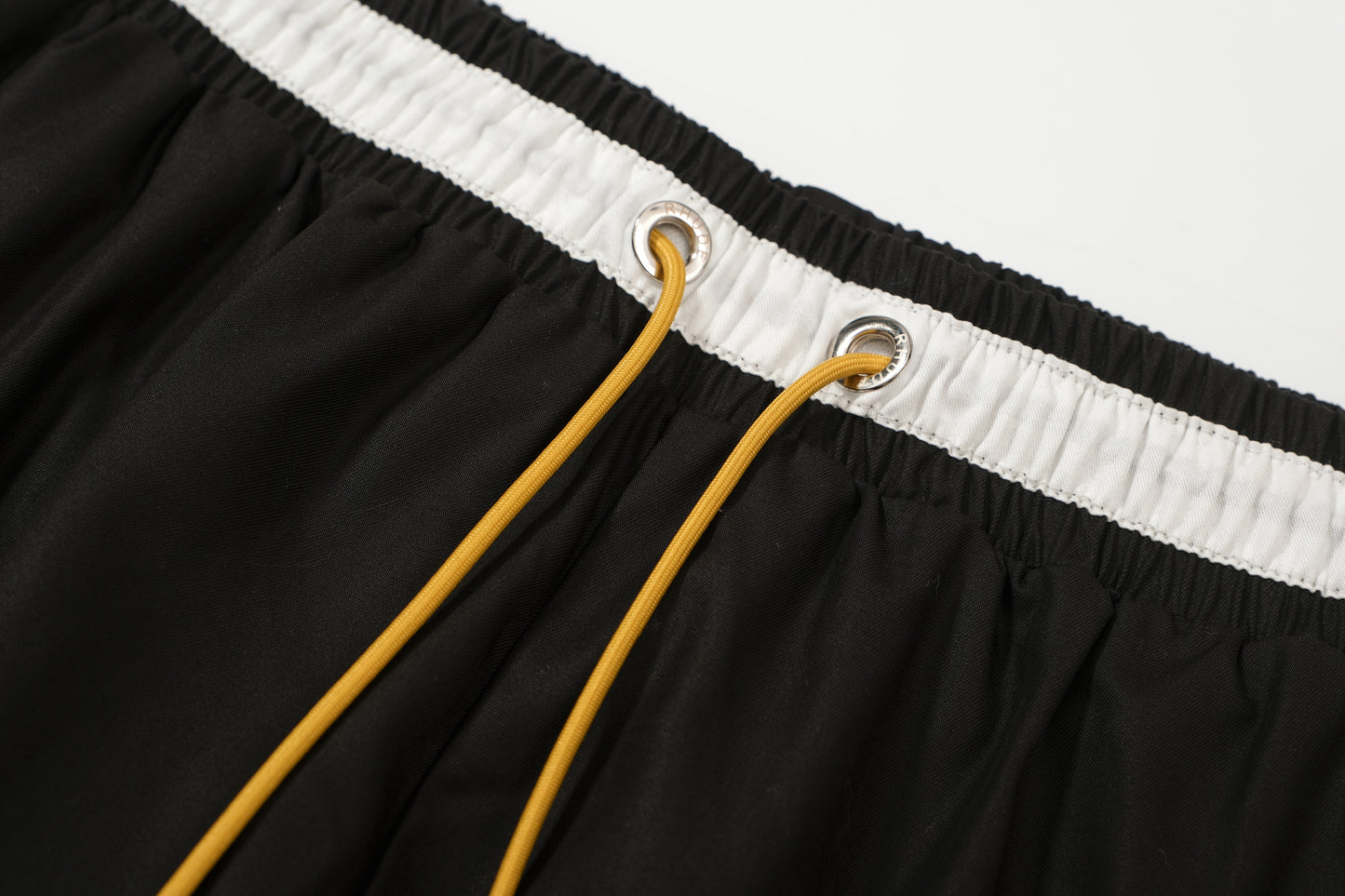 New-RHUDE Printed paneled drawstring shorts