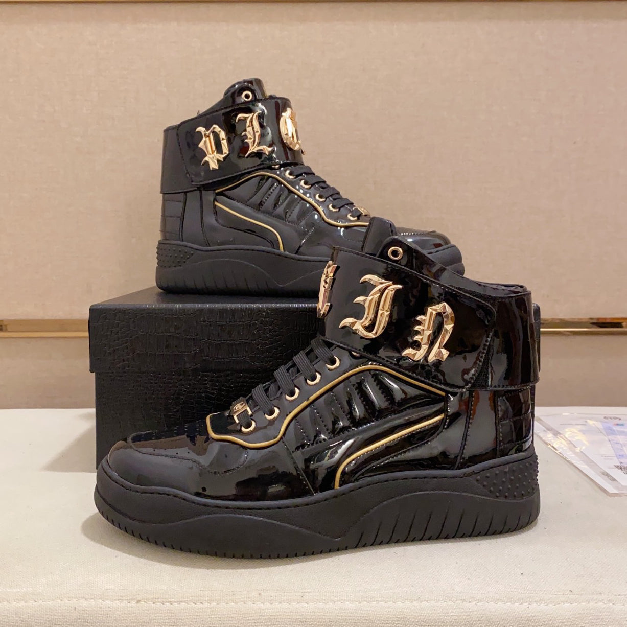 New-PHILIPP High Top Leather shoes